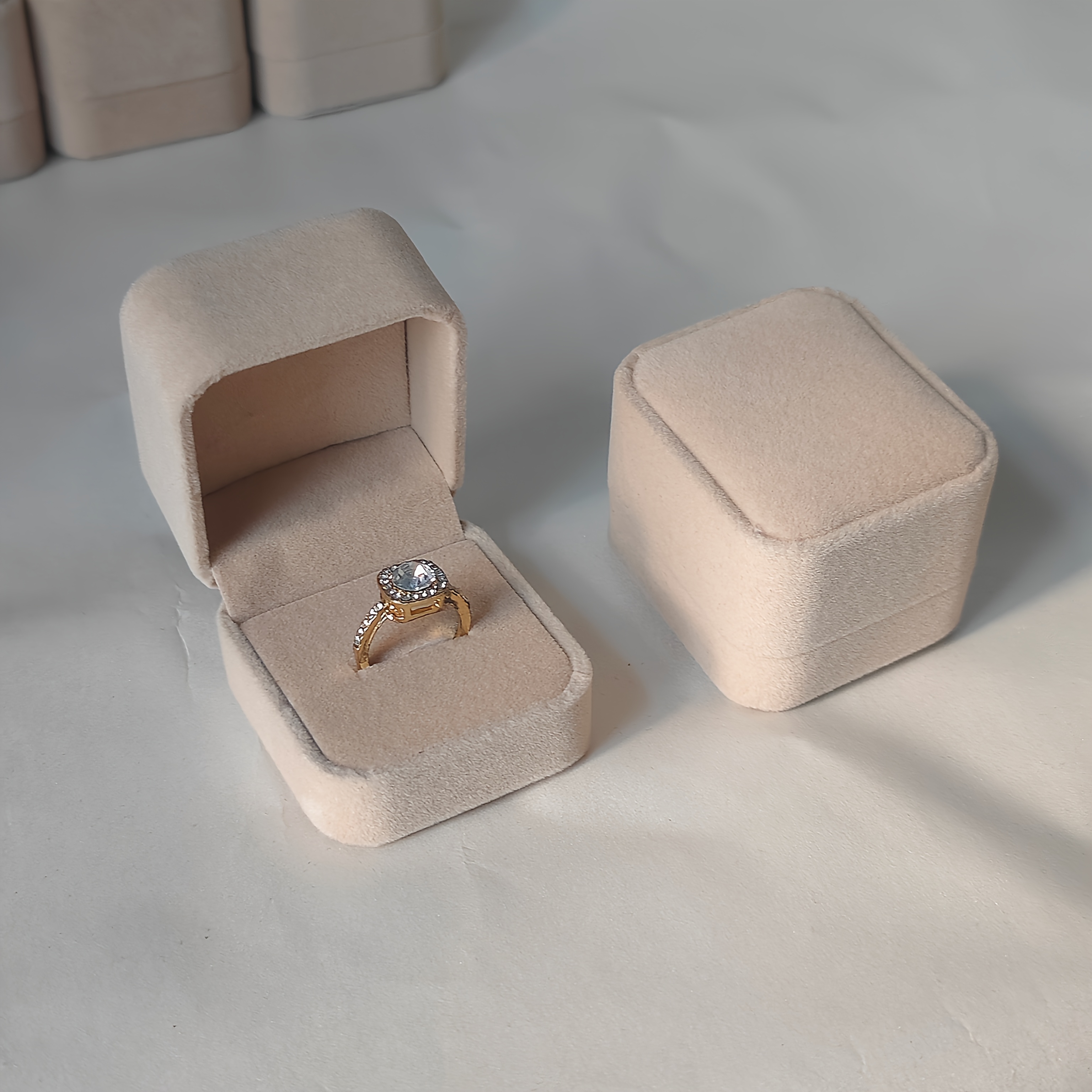 Luxury Velvet Ring Box Set for Wedding & Christmas Gift